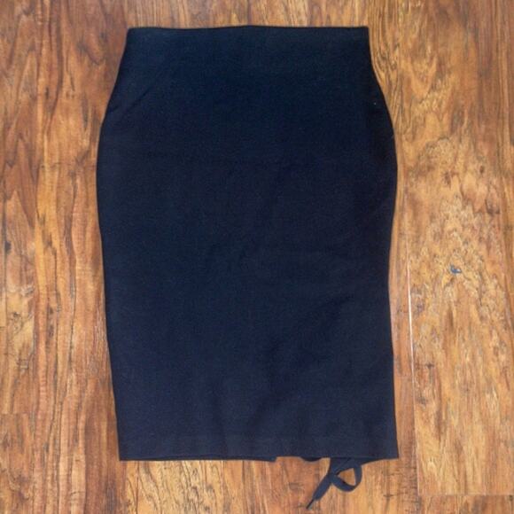 GUESS Pia Lace Up Pencil Skirt - Picture 6 of 6
